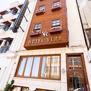 Couette-café Vera ***