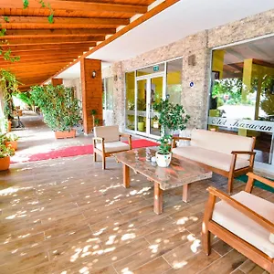 Karacan Park - Airport *** דלמן