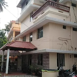 https://hotel-coral-cove.kerala-hotels.net