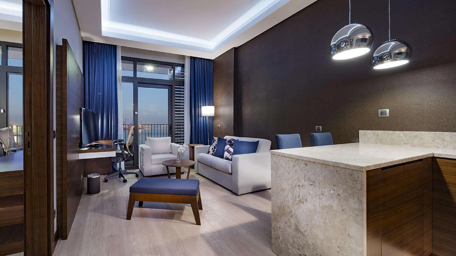 Hilton Garden Inn Izmir Bayrakli Hotel