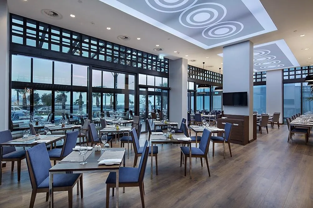 Hilton Garden Inn Izmir Bayrakli Hotel